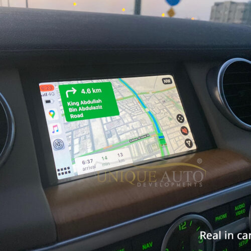 Wireless Apple CarPlay and Android Auto Interface for Land Rover Range